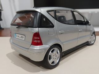 Mercedes Clase A 1:18