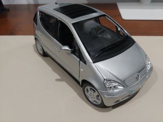 Mercedes Clase A 1:18