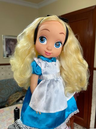 Muñeca Alicia Disney Animators 1a edición
