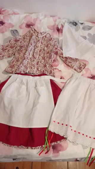 Traje baserritarra niña 4 años