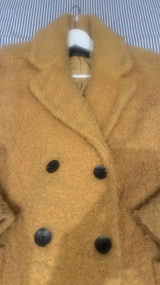 Chaqueta mostaza Bershka Talla M