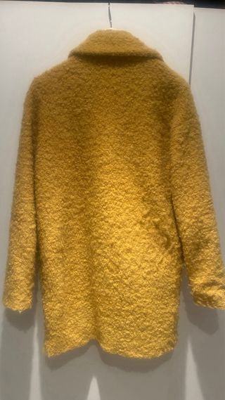 Chaqueta mostaza Bershka Talla M