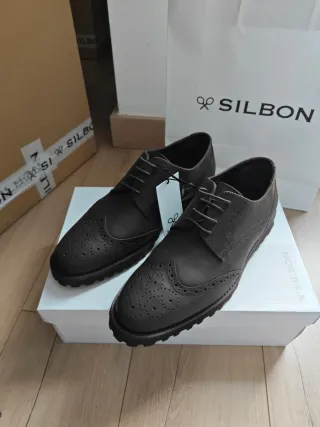 Zapatos Silbon Piel Perforados