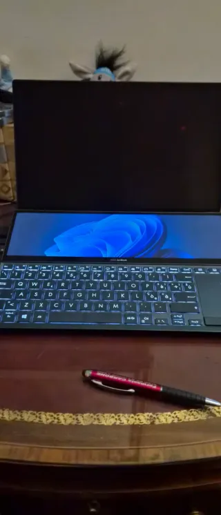 ASUS Zenbook PC Portatile Nero