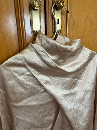 Camisa de fiesta dorada