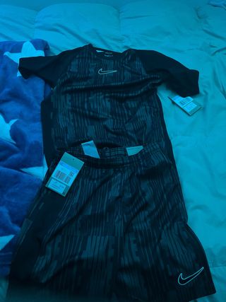 Conjunto Nike Niño Talla M Nuevo