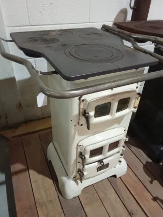 Cocina de leña/carbón antigua verde/plata