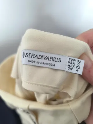 Falda Pantalón Stradivarius Talla XS Beige