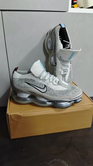 Zapatillas Nike scorpion x 2021 FK Gris