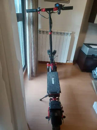 Patinete eléctrico casi nuevo sin homologar