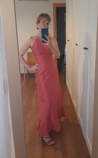 Vestido fucsia largo fiesta, de María José Navarro