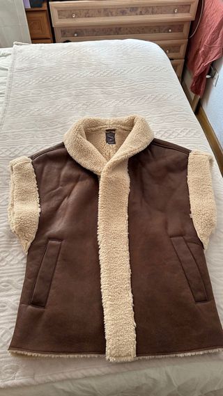 Chaleco de piel sintética forrado XS