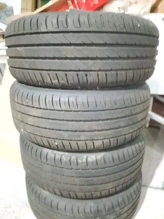 Llantas aluminio Renault 19 + neumáticos