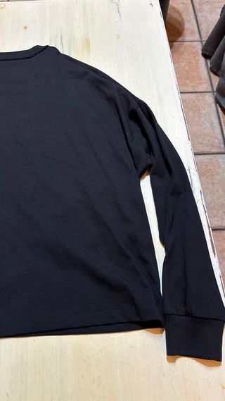 Camiseta manga larga negra