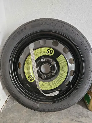 Rueda de repuesto Kumho T125/70R16