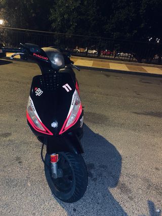 Piaggio Zip 49cc 2T Scooter