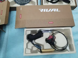 Manetas SRAM RIVAL
