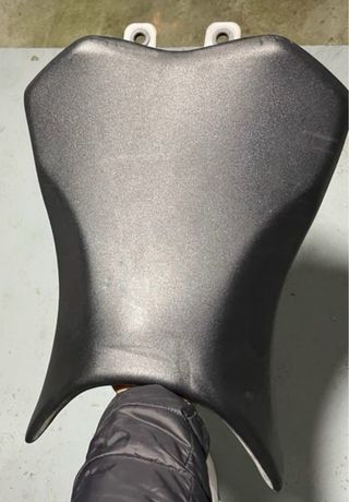 Asiento Kawasaki Z1000