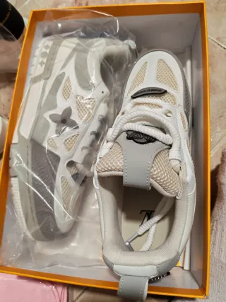 Louis Vuitton LV Skate Sneaker Talla 43