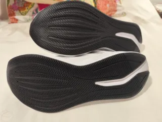 Zapatillas Adidas Blancas y Grises Talla 38 Nuevas