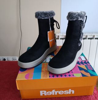 Botines negros forrados talla 39