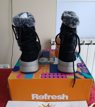 Botines negros forrados talla 39