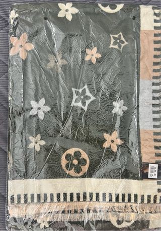 Bufanda mujer nueva beige y negra