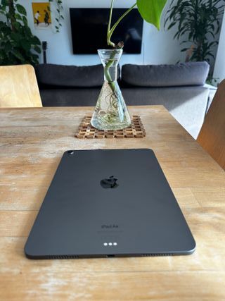 iPad Air 5ª Gen WiFi 64GB Gris