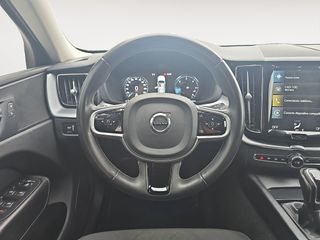 Volvo XC60 Business Plus 2WD