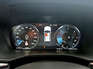 Volvo XC60 Business Plus 2WD