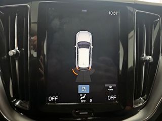 Volvo XC60 Business Plus 2WD