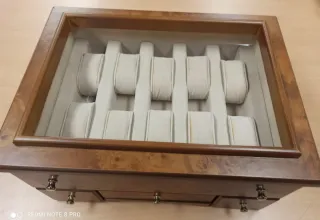 Expositor de Madera para Relojes