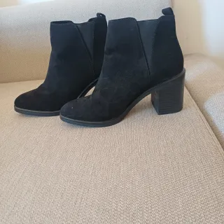 Botines negros Stradivarius mujer