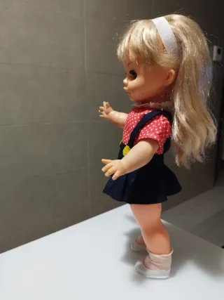 Muñeca bb españa antigua