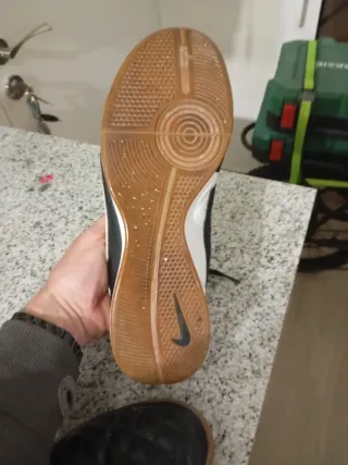 Zapatillas Nike Tiempo Fútbol Sala