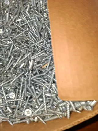 Viti Mustad per legno 4 x 30 - 1300 pezzi