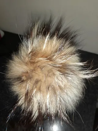 Cappello invernale con pompon