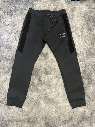 Chándal Under Armour Gris