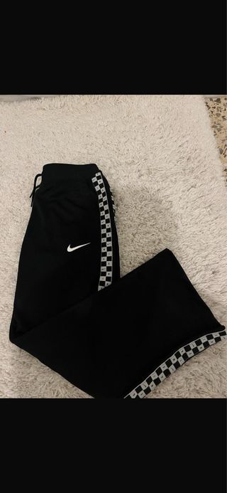 Pantalón Nike Vintage Negro con Raya