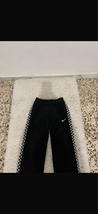 Pantalón Nike Vintage Negro con Raya