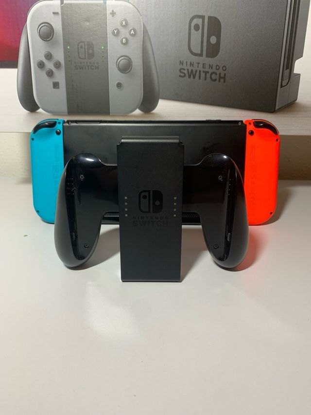 NOVO!! Nintendo Switch Azul e Vermelho