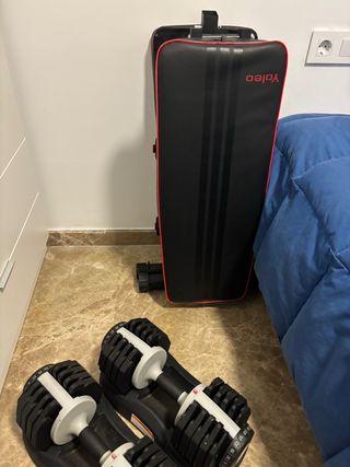 Banco de Gimnasio Negro y Rojo ajustable en altura