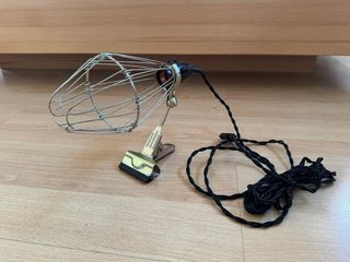 Gabbie per lampade industriali a sospensione