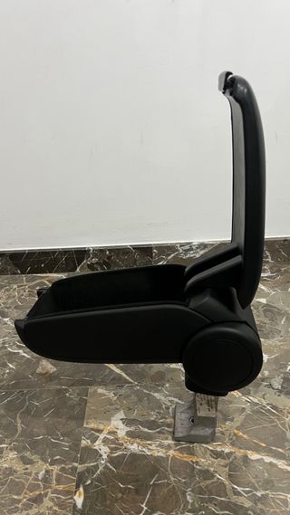 Apoyabrazos central en cuero Audi A3 8P Sline