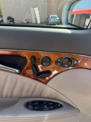 Mercedes-Benz Clase E 2005