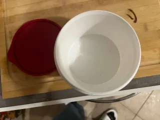 Set 4 Contenitori Tupperware + 1 Thun