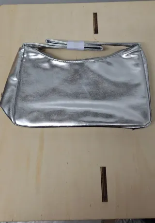 Lote 2 bolsos: azul y plateado