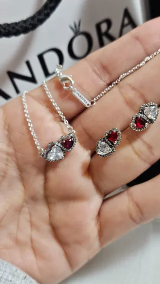 Conjunto  Collar y Pendientes