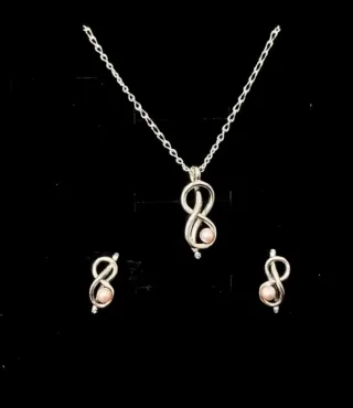 Conjunto  Collar y Pendientes