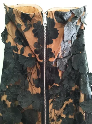 Vestido largo negro encaje floral